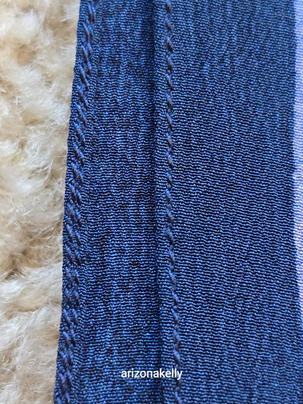 NWOT Blue Silk Oblong Scarf With Beads on Each Corner - Picture 16 of 16